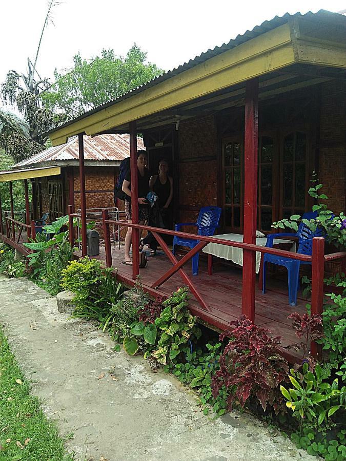 Palm Bungalow Hotel Kelimutu Kültér fotó